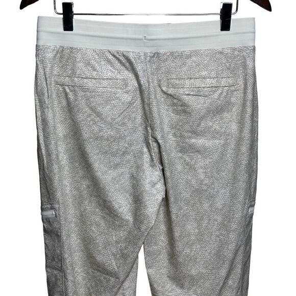 Athleta venture printed workout pants - Picture 5 of 7